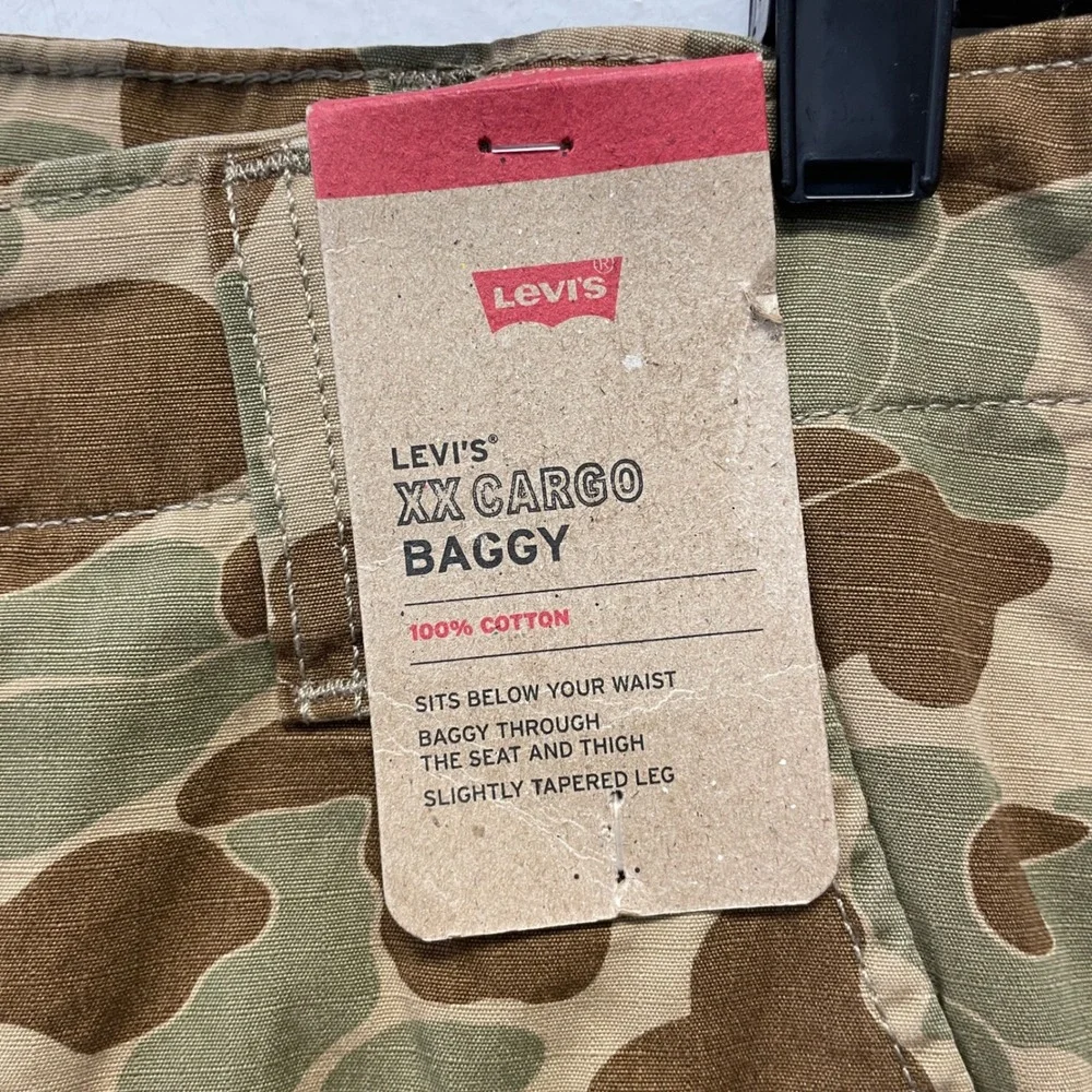 Levi's Men's Brown Frog Skin Camo XX Cargo Baggy Pants Size 31 x 32